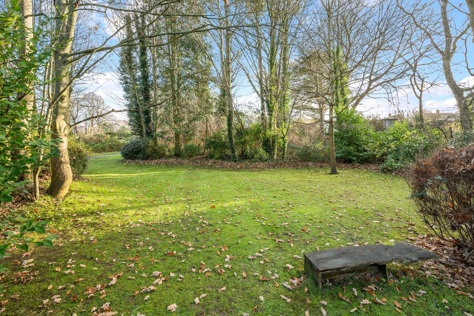 Hillside Close, Banstead | The Personal Agent